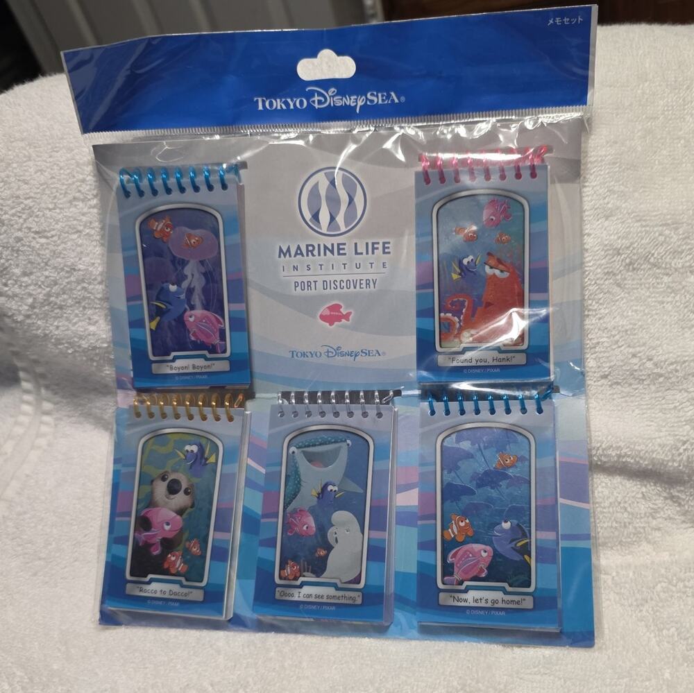 Tokyo DisneySea Port Discovery Nemo Notepad Set